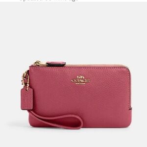 Coach Double zip Corner Wristlet Rouge  NWOT